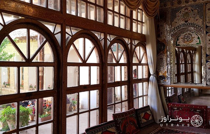 تالار آینه خانه منطقی نژاد شیراز